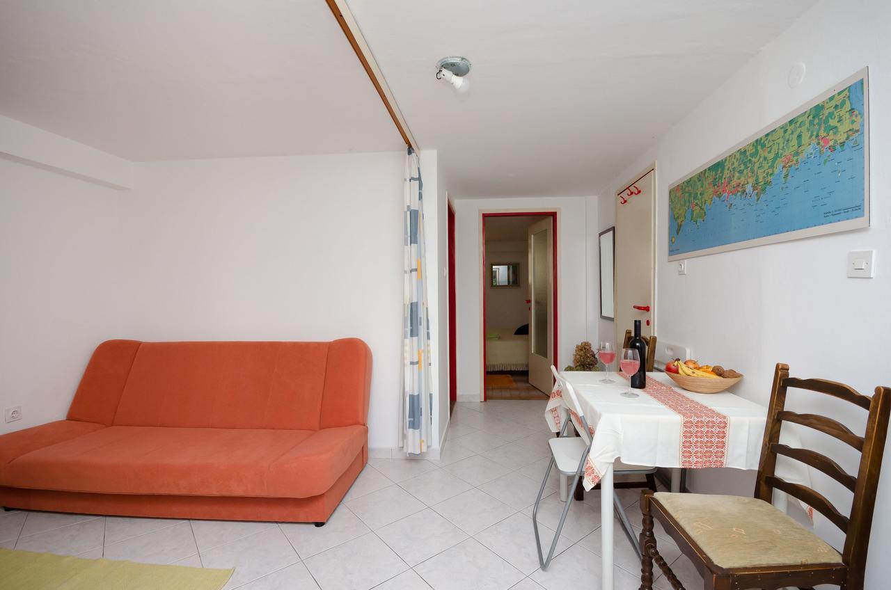 Apartments Milan بوريتش المظهر الخارجي الصورة